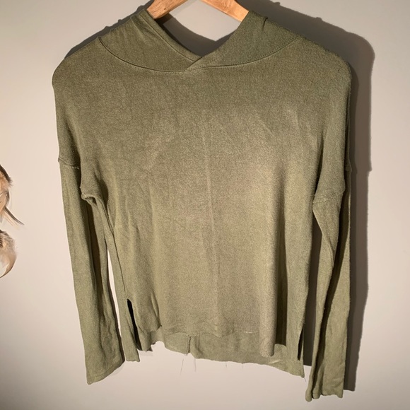American Eagle Don’t Ask Why Sweater⭐️ - Picture 1 of 4